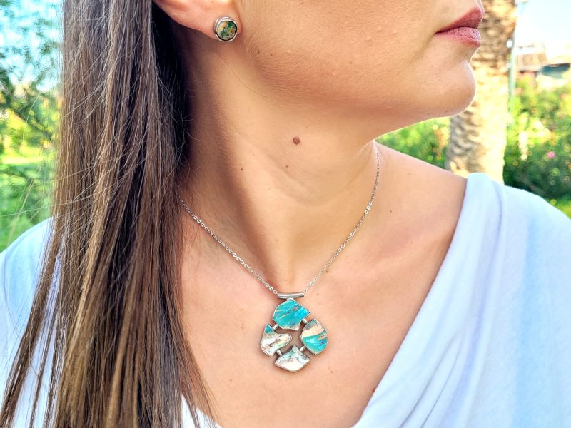 Smithsonite Puzzle Necklace